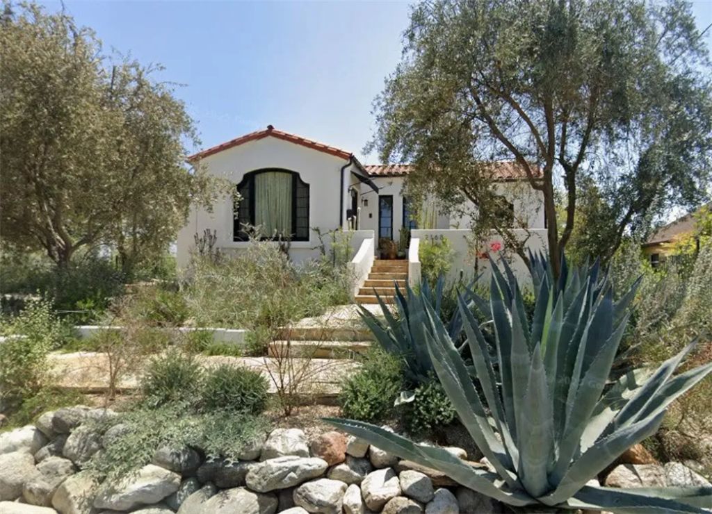 2168 Princeton, Los Angeles, CA 90026
