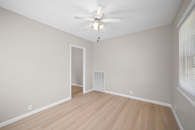 521 Hawkins Rd Apt 2, Clarksville, TN 37040