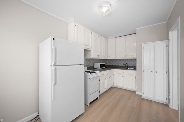 521 Hawkins Rd Apt 2, Clarksville, TN 37040