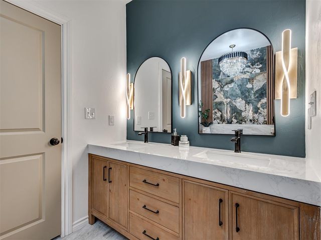 4930 Meadow Lane, Guthrie, OK 73044