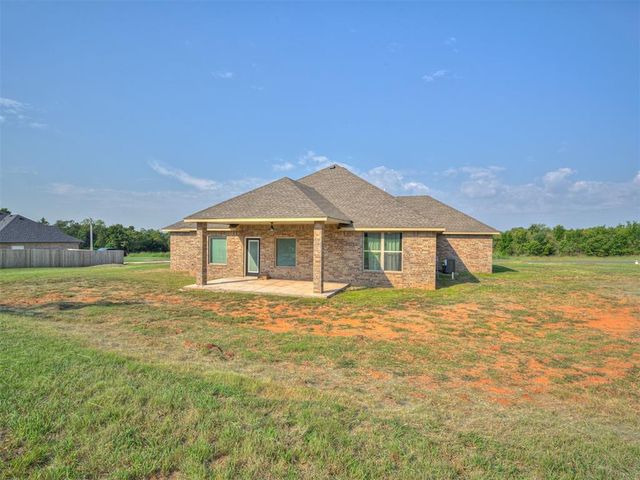 4930 Meadow Lane, Guthrie, OK 73044
