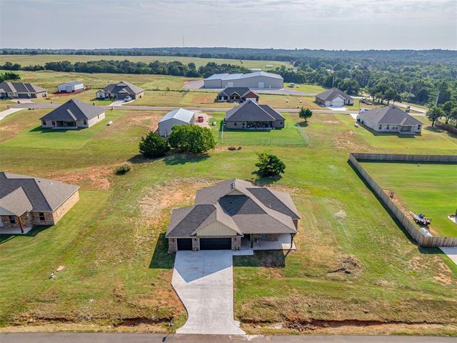 4930 Meadow Lane, Guthrie, OK 73044
