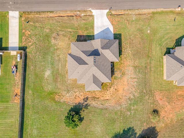 4930 Meadow Lane, Guthrie, OK 73044