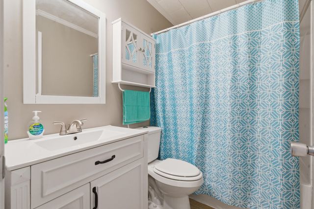 209 Leslie St, Houma, LA 70363