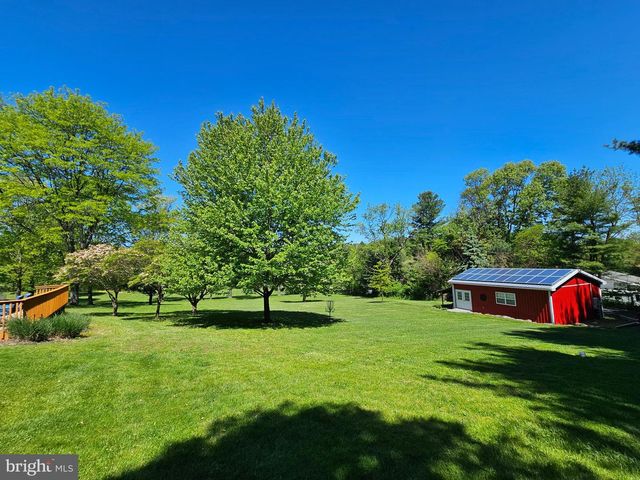 180 GAFFNEY HILL RD, Easton, PA 18042