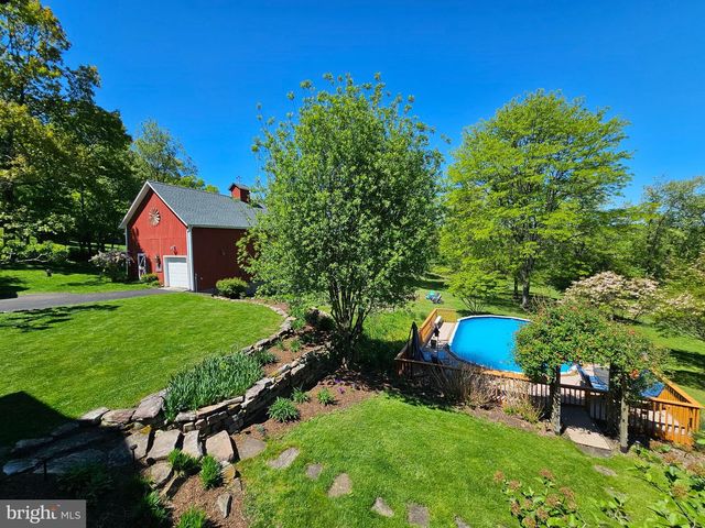 180 GAFFNEY HILL RD, Easton, PA 18042