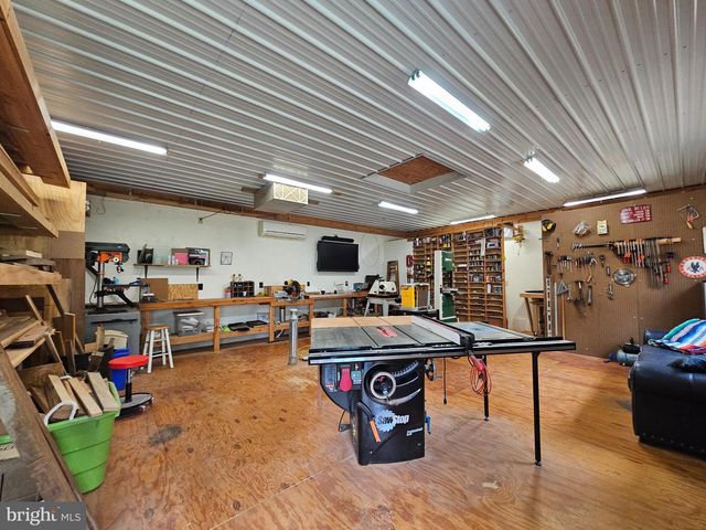 180 GAFFNEY HILL RD, Easton, PA 18042