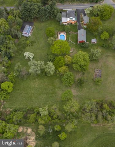 180 GAFFNEY HILL RD, Easton, PA 18042