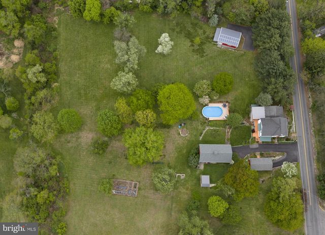 180 GAFFNEY HILL RD, Easton, PA 18042