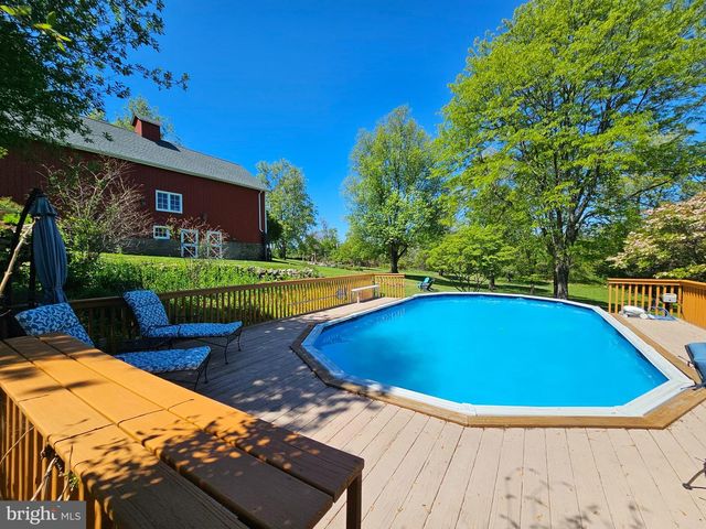 180 GAFFNEY HILL RD, Easton, PA 18042