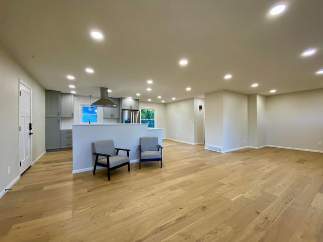 600 Jefferson Avenue SW, Watertown, MN 55388