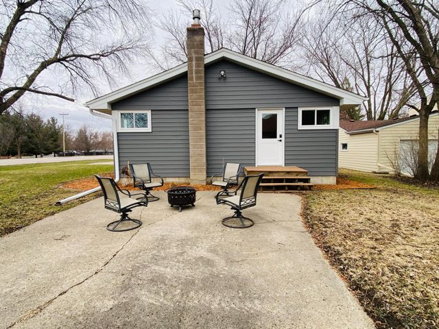 600 Jefferson Avenue SW, Watertown, MN 55388