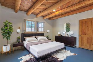 616 17TH Street NW, Albuquerque, NM 87104