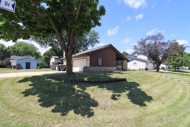 1432 Renee DRIVE, Racine, WI 53406