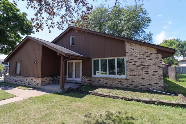 1432 Renee DRIVE, Racine, WI 53406