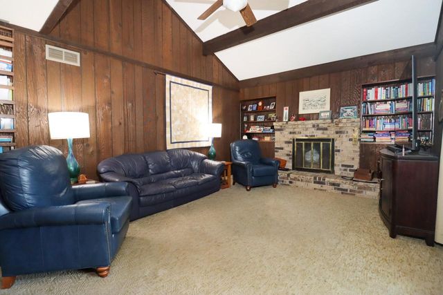 1432 Renee DRIVE, Racine, WI 53406