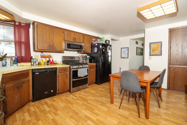 1432 Renee DRIVE, Racine, WI 53406