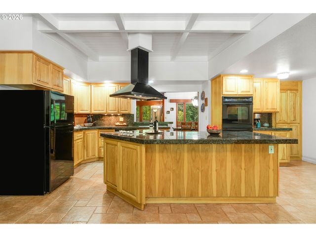 21115 Se LANGENSAND Rd, Sandy, OR 97055