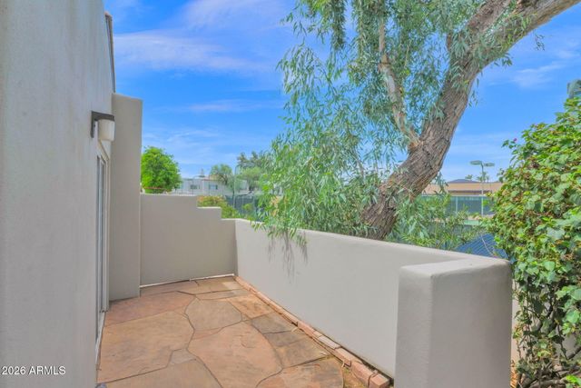 7710 E Gainey Ranch Road 101, Scottsdale, AZ 85258