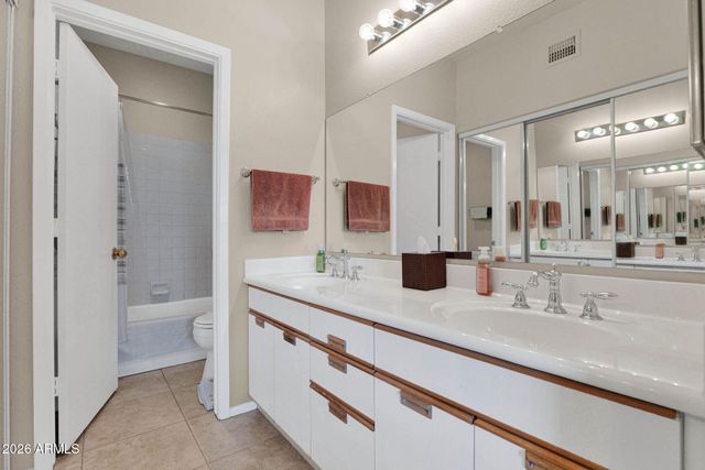 7710 E Gainey Ranch Road 101, Scottsdale, AZ 85258
