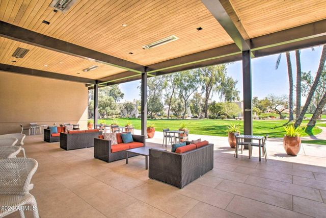 7710 E Gainey Ranch Road 101, Scottsdale, AZ 85258
