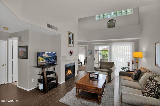 7710 E Gainey Ranch Road 101, Scottsdale, AZ 85258