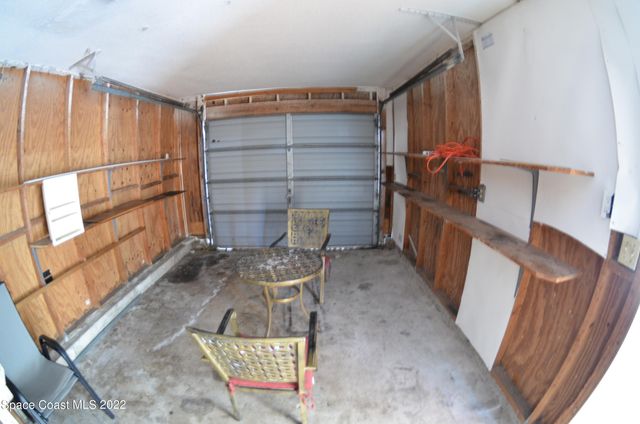 2912 Pembroke Road, Melbourne, FL 32935