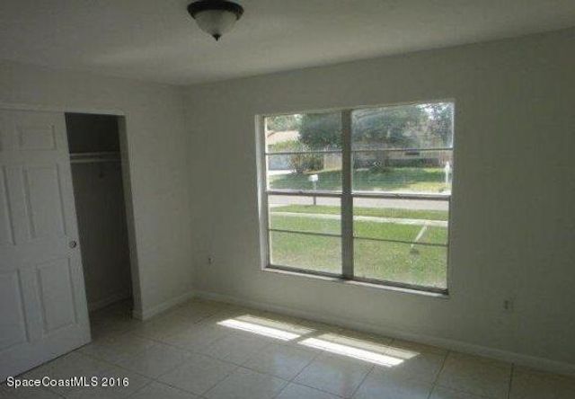 2912 Pembroke Road, Melbourne, FL 32935