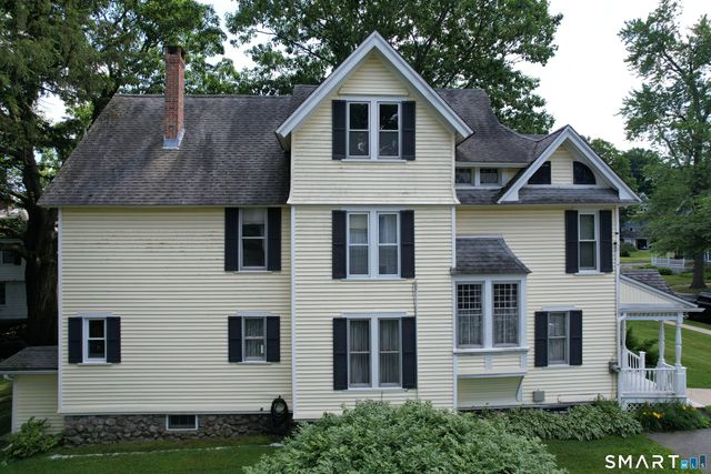 70 Walnut Street, Winchester, CT 06098