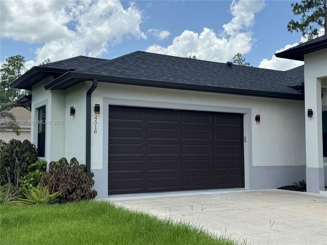 4518 6th Avenue SE, Naples, FL 34117