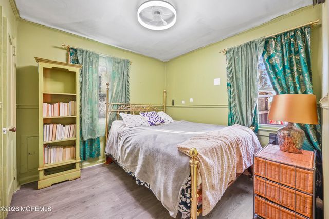 11 Poplar Avenue, Hazlet, NJ 07734