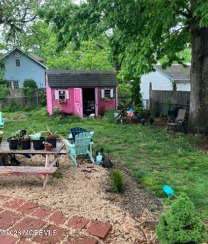 11 Poplar Avenue, Hazlet, NJ 07734