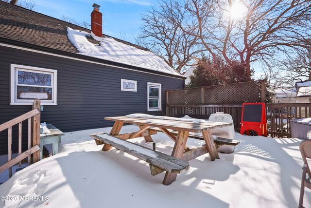 11 Poplar Avenue, Hazlet, NJ 07734