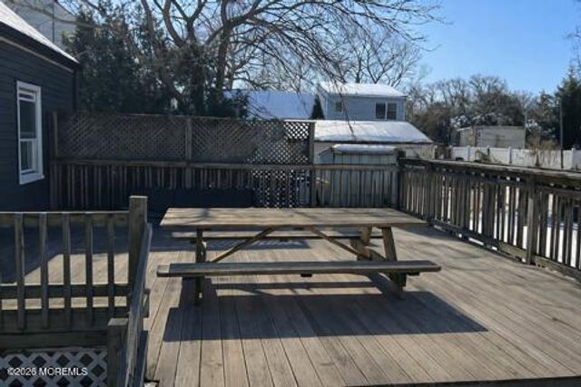 11 Poplar Avenue, Hazlet, NJ 07734