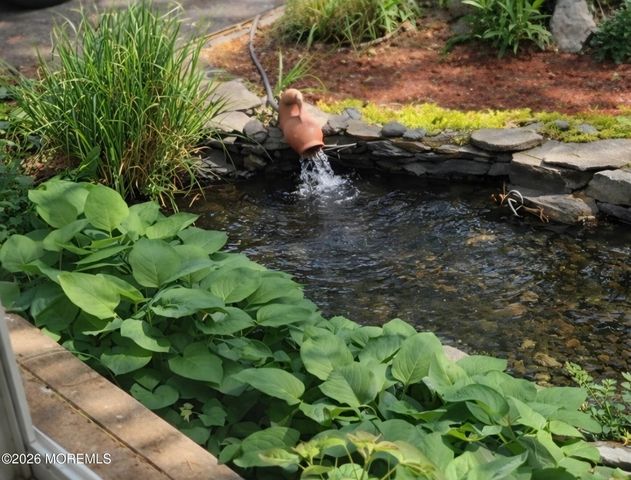 11 Poplar Avenue, Hazlet, NJ 07734