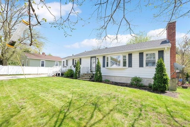 5 Piehl Ave, Worcester, MA 01606