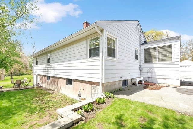 5 Piehl Ave, Worcester, MA 01606