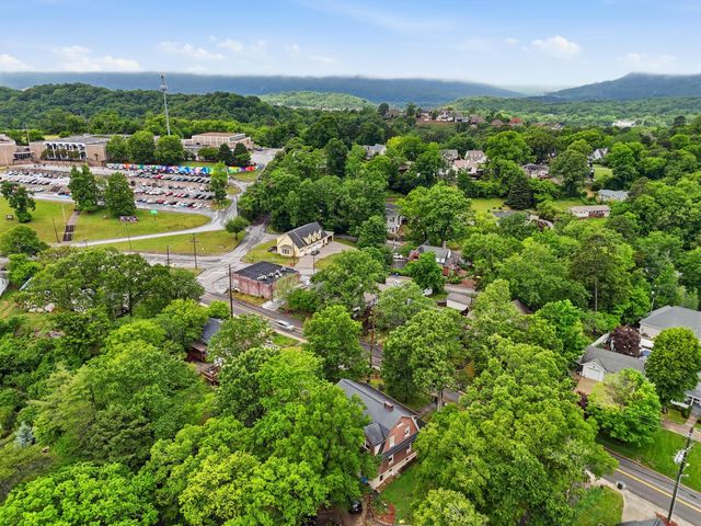 709 Old Dallas Road, Chattanooga, TN 37405