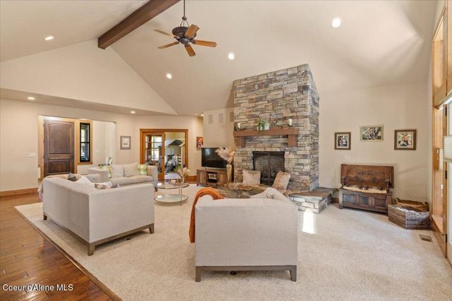 13434 N Abeja RD, Rathdrum, ID 83858