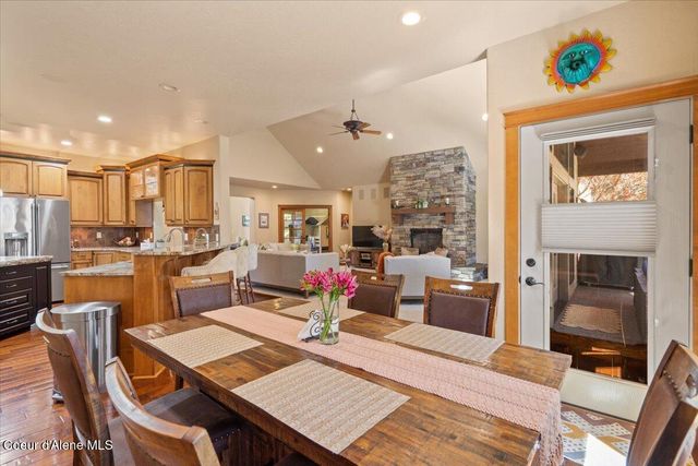 13434 N Abeja RD, Rathdrum, ID 83858