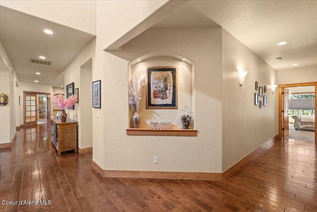 13434 N Abeja RD, Rathdrum, ID 83858