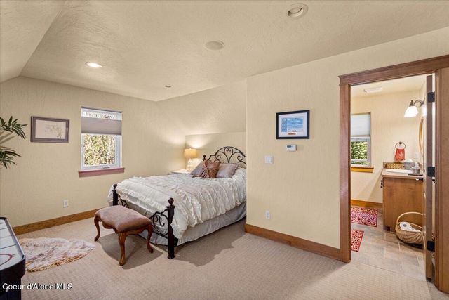 13434 N Abeja RD, Rathdrum, ID 83858
