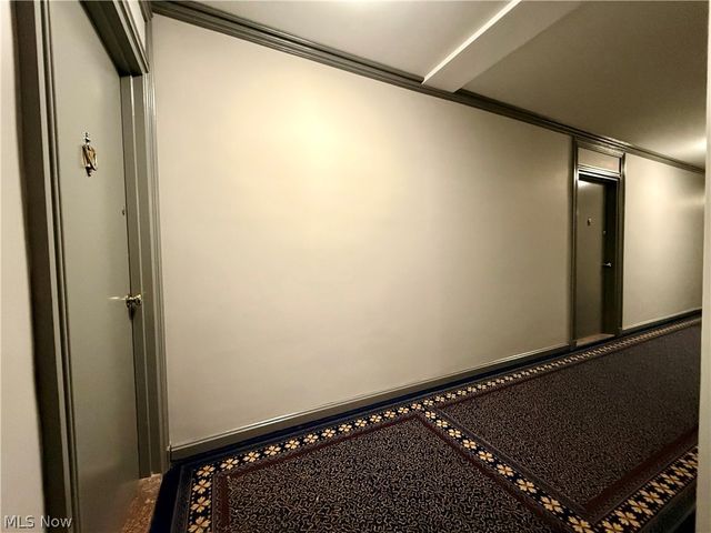 11820 Edgewater Drive, Lakewood, OH 44107