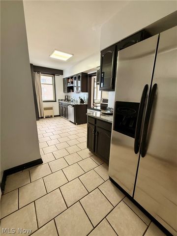 11820 Edgewater Drive, Lakewood, OH 44107