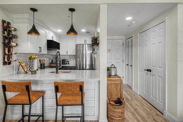 36750 US HIGHWAY 19 N 4-224, Palm Harbor, FL 34683