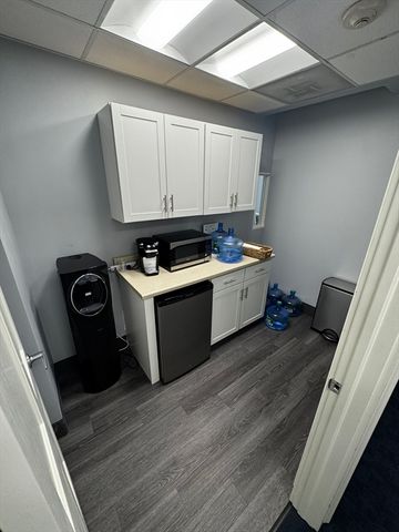 420 Boston Post Rd, Sudbury, MA 01776