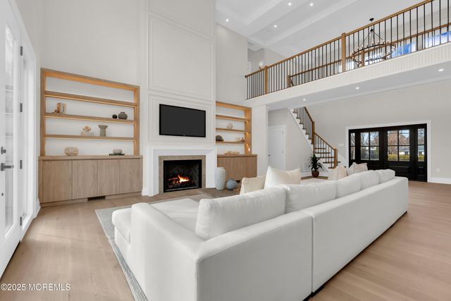 69 Winding Way, Little Silver, NJ 07739