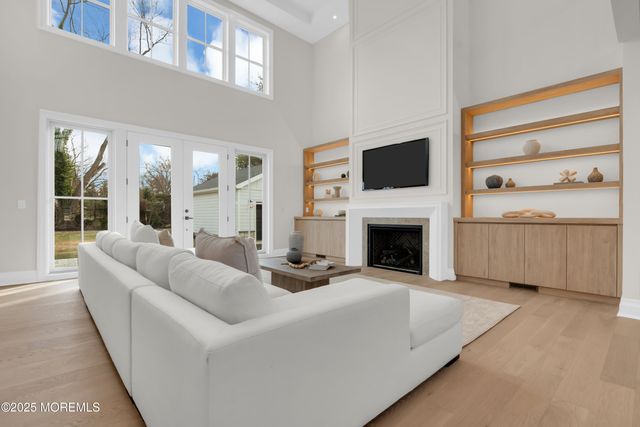 69 Winding Way, Little Silver, NJ 07739