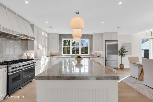 69 Winding Way, Little Silver, NJ 07739