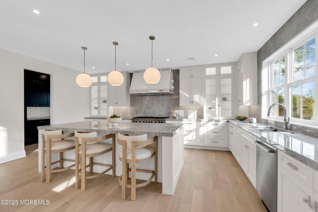 69 Winding Way, Little Silver, NJ 07739